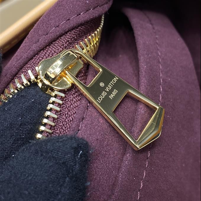 2025224M46203102027183