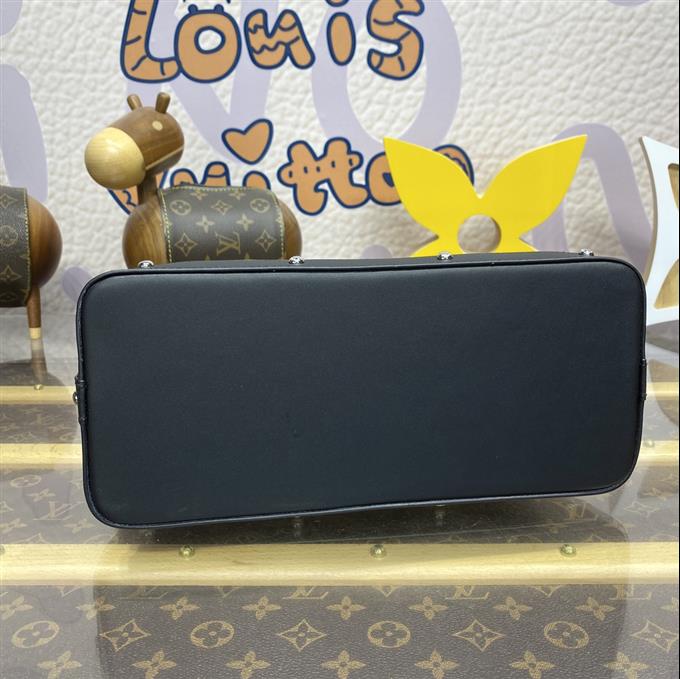 2025224M1374312648328