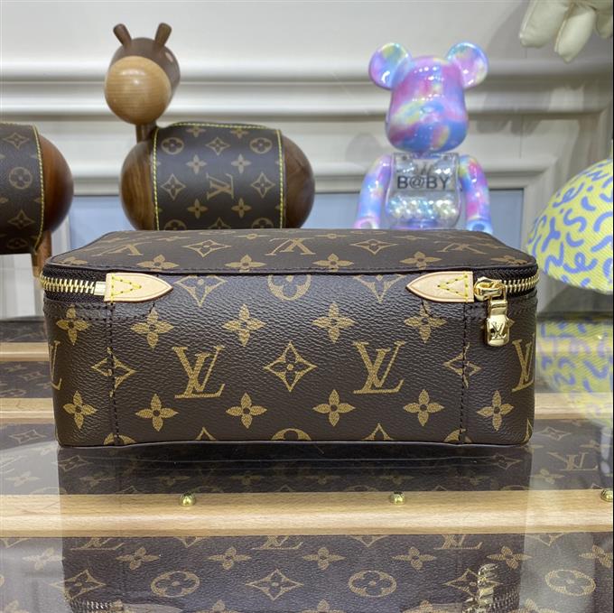 2025224M4369012638172