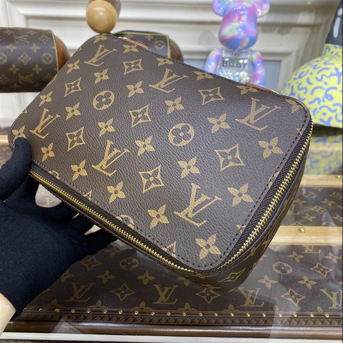 2025224M4369012638188