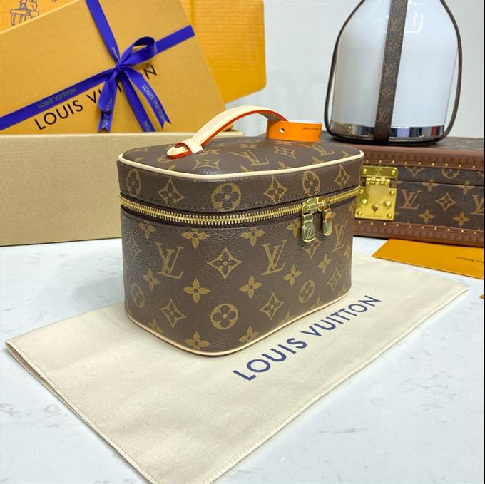 2025224M44495222752527