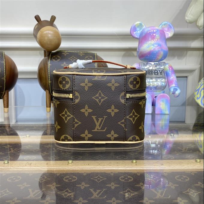 2025224M4493612647937