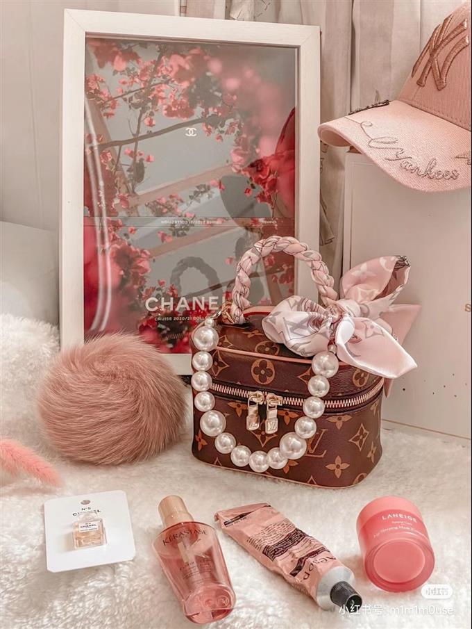 2025224M44936222753139