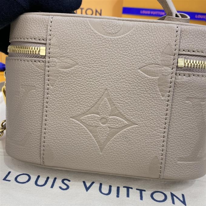 2025224M45598222054932