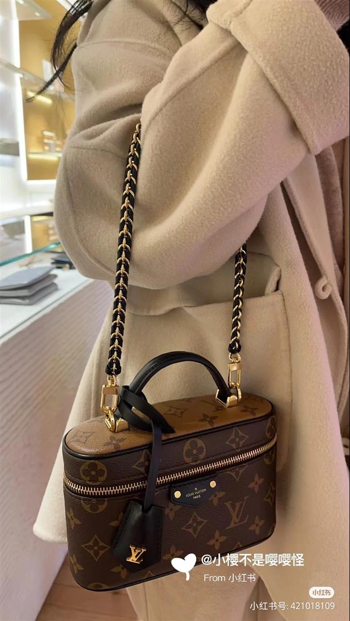 2025224M47125215542673