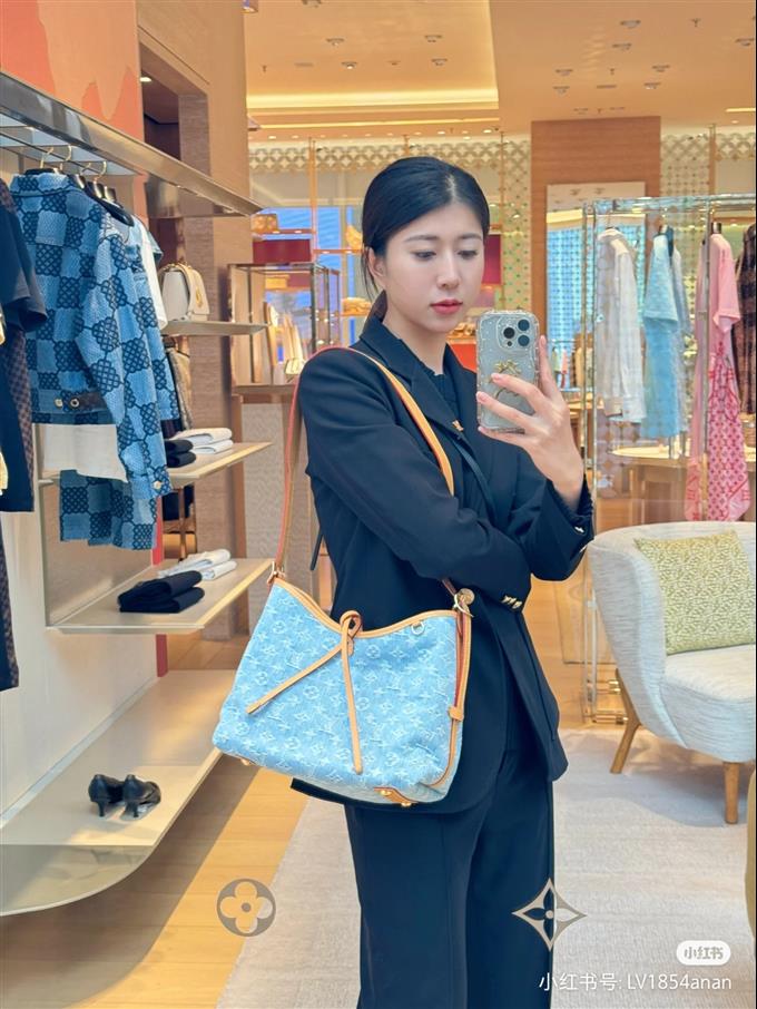 2025224M11462113238208