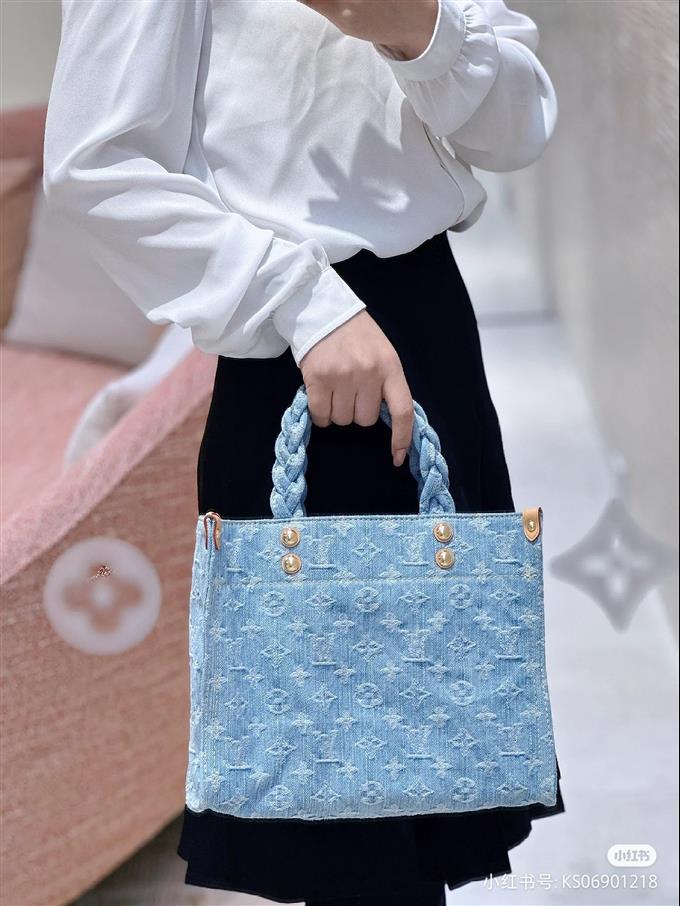 2025224M24897113236388