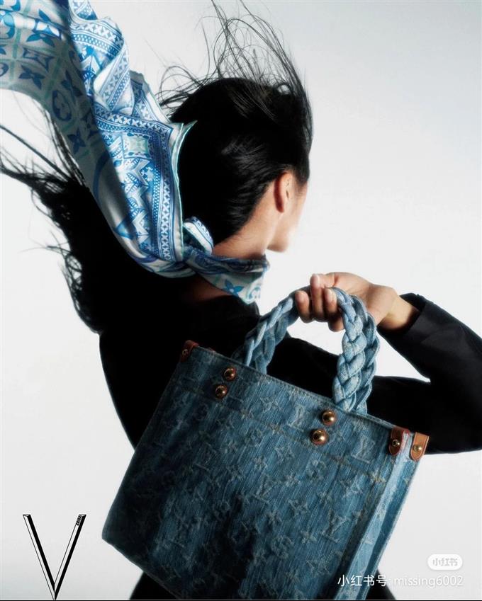 2025224M24897113236404