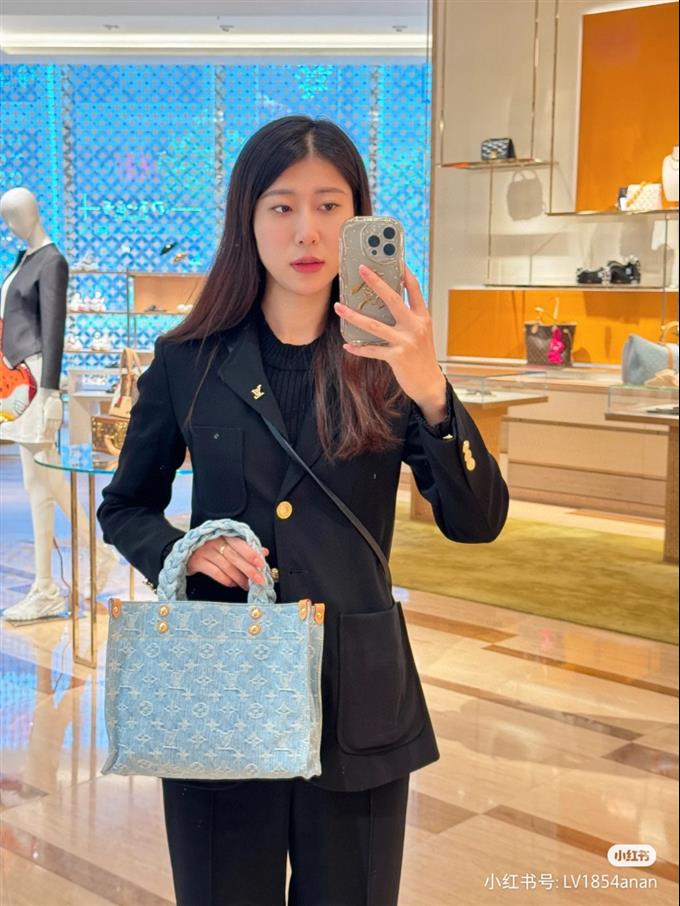 2025224M24897113238869