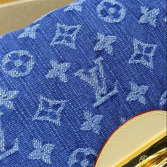 2025224M46829113234299