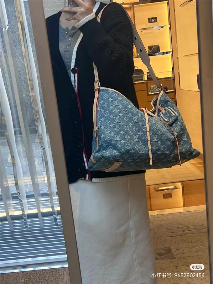 2025224M46855113235573