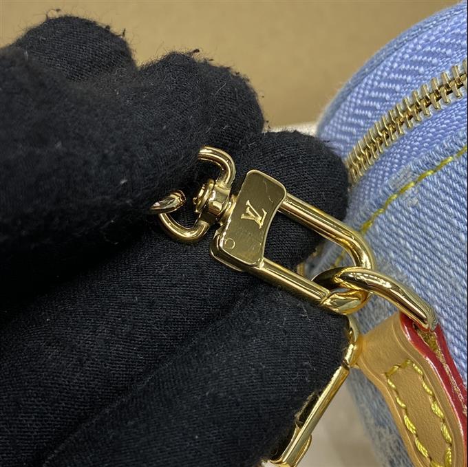 2025224M83353113232366