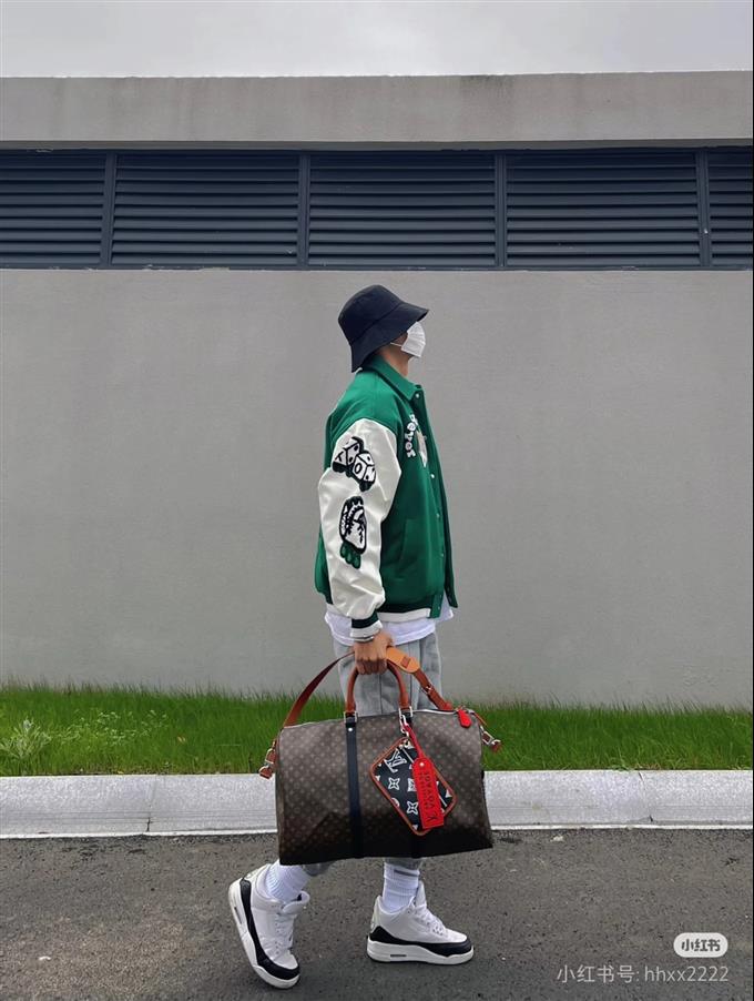 2025224M56855102243652