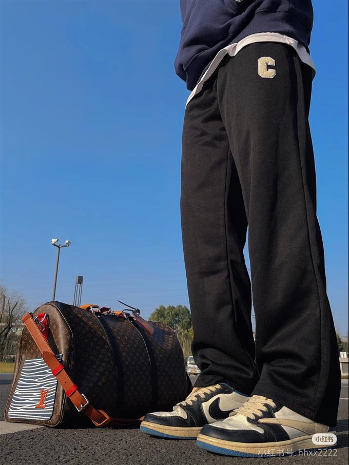 2025224M56855102254520