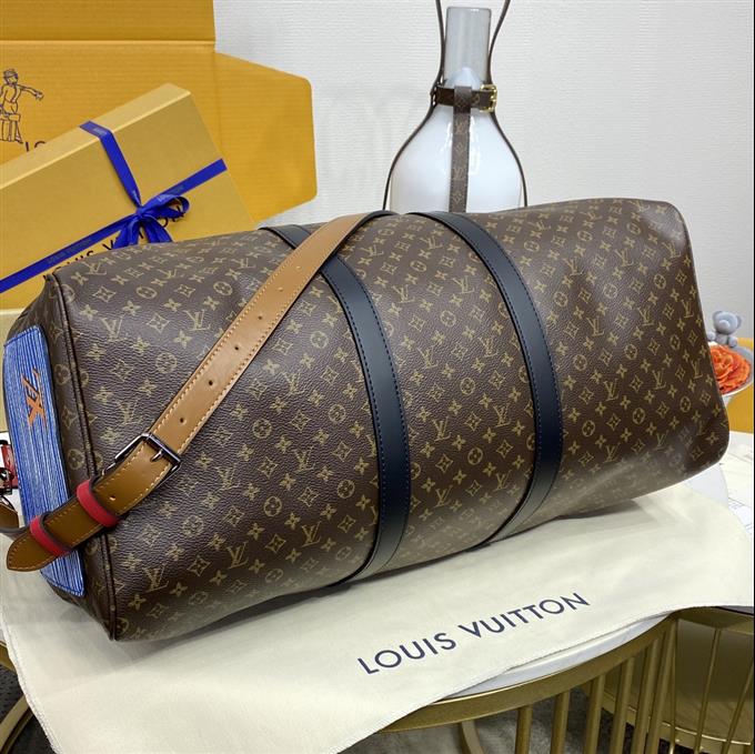 2025224M56856102245786