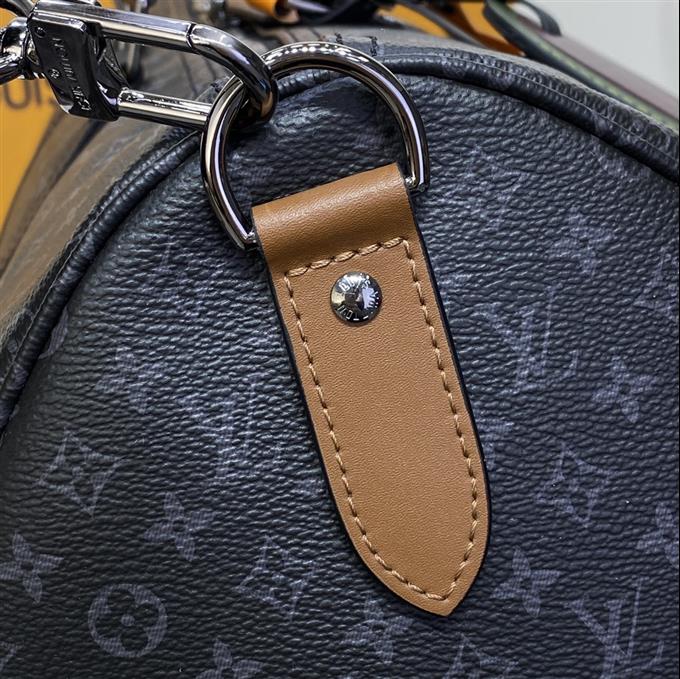 2025224M56856102245957