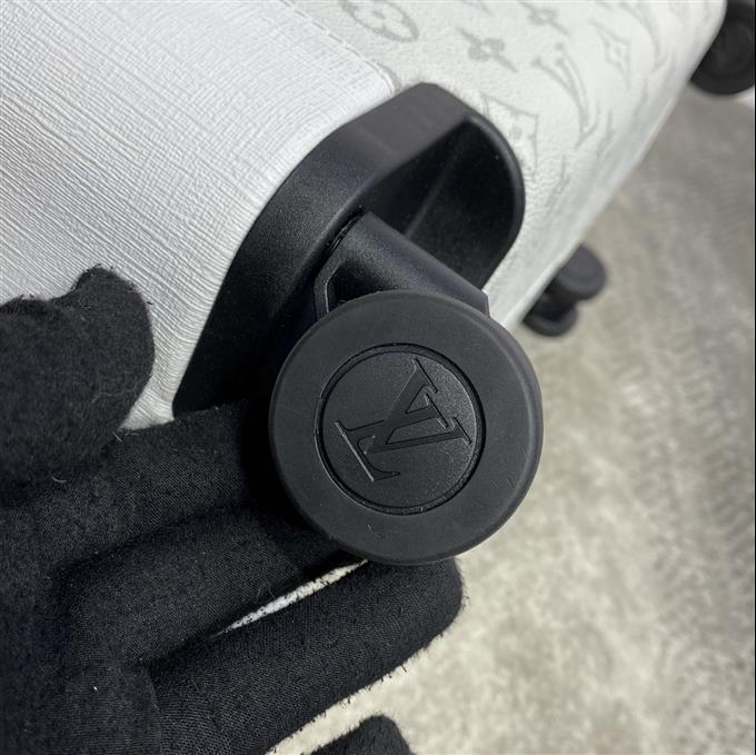 2025224M1014912136976