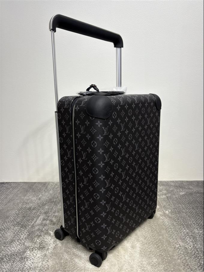 2025224M2320312137701