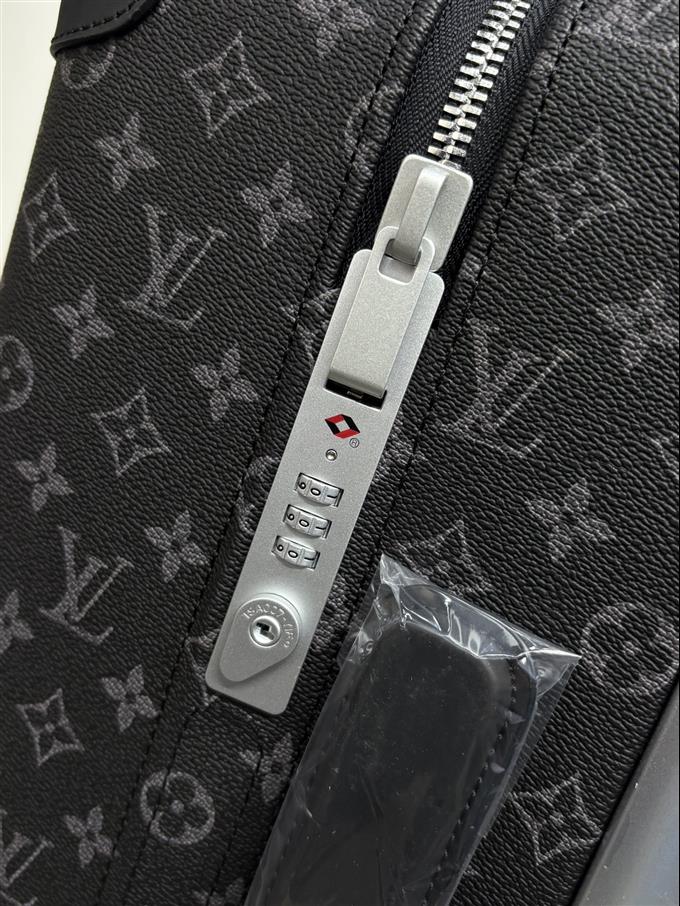 2025224M2320312137795