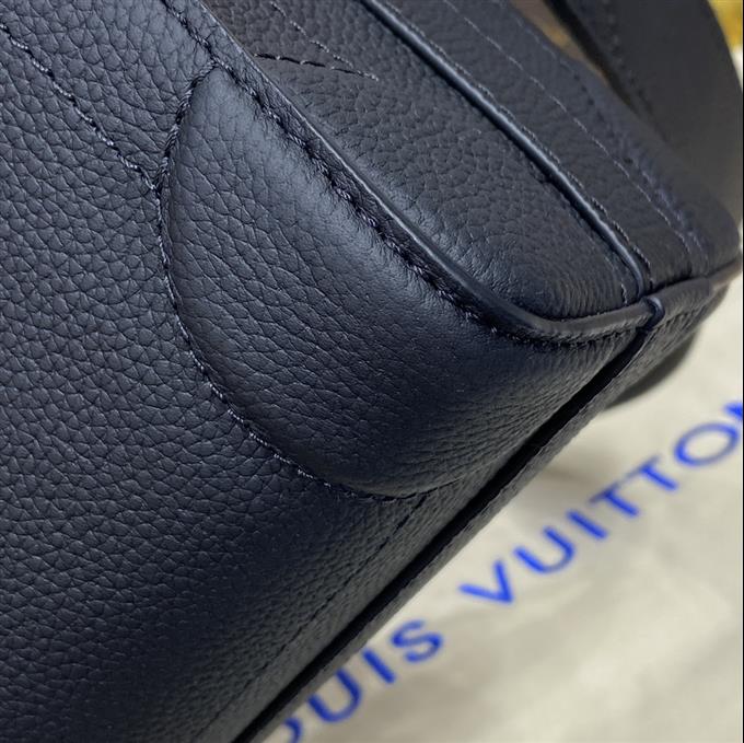 2025224M11615101721182