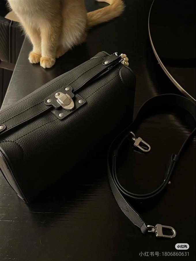 2025224M11615101745137