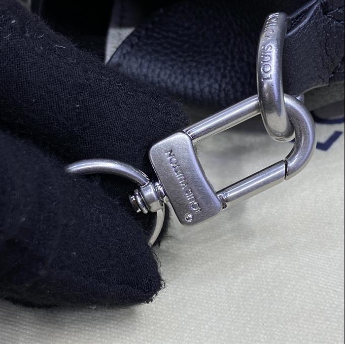 2025224M11637101721230