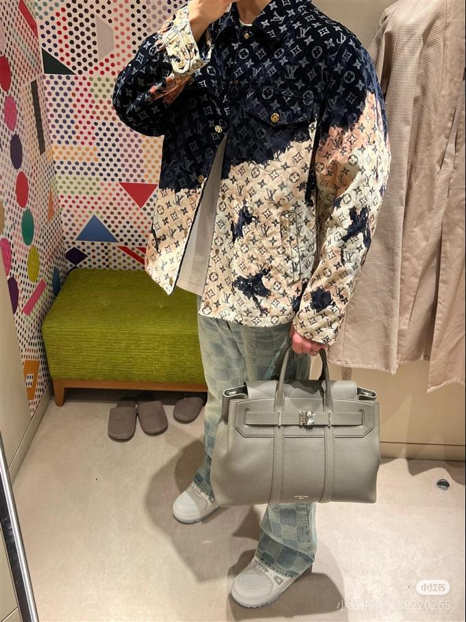 2025224M11664101737612