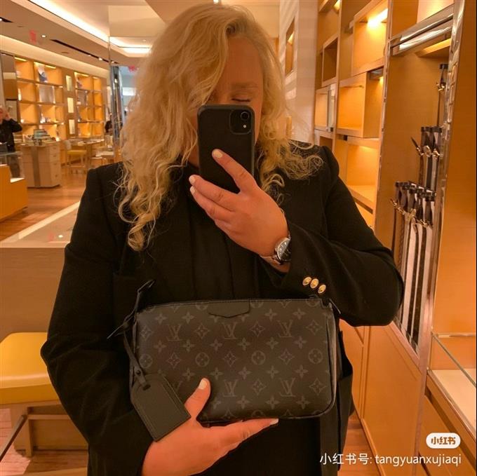 2025224M11741101734880