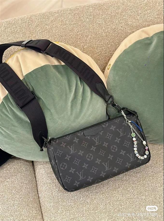 2025224M11741101750272