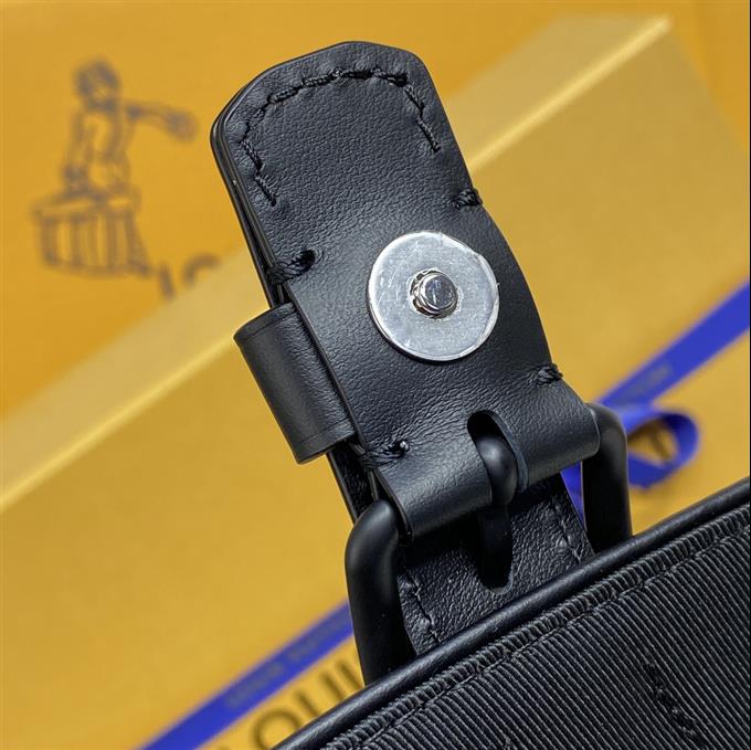 2025224M12519101721702