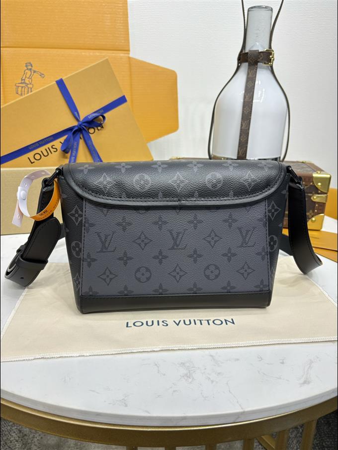 2025224M12681101729551