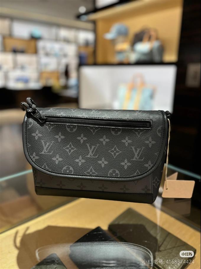 2025224M12681101729678