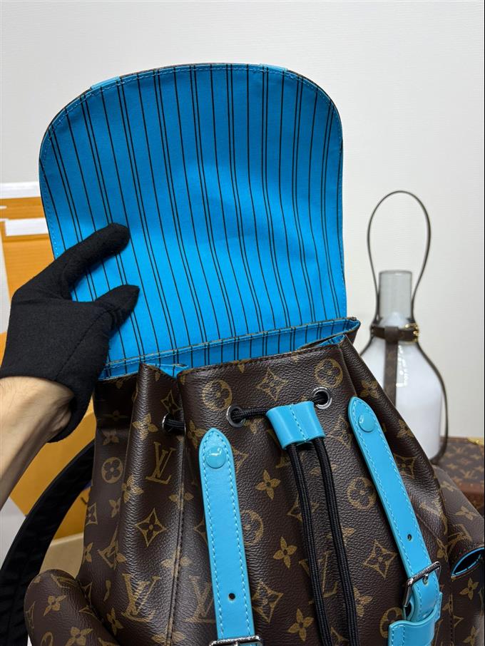 2025224M12729101722300