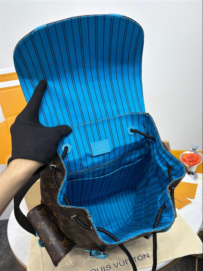 2025224M12729101722316