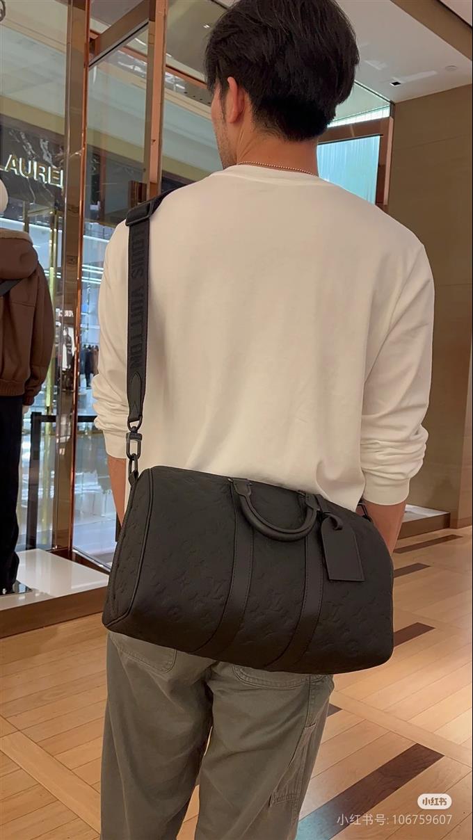 2025224M22765101742803