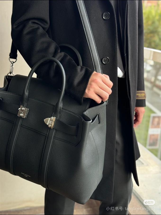 2025224M23153101737518