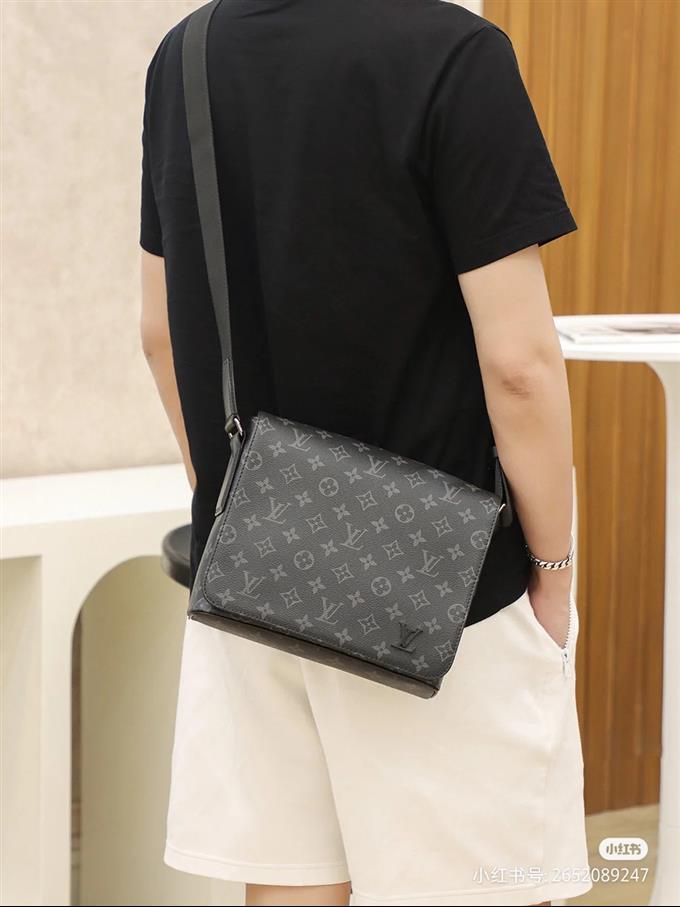 2025224M44000101750492