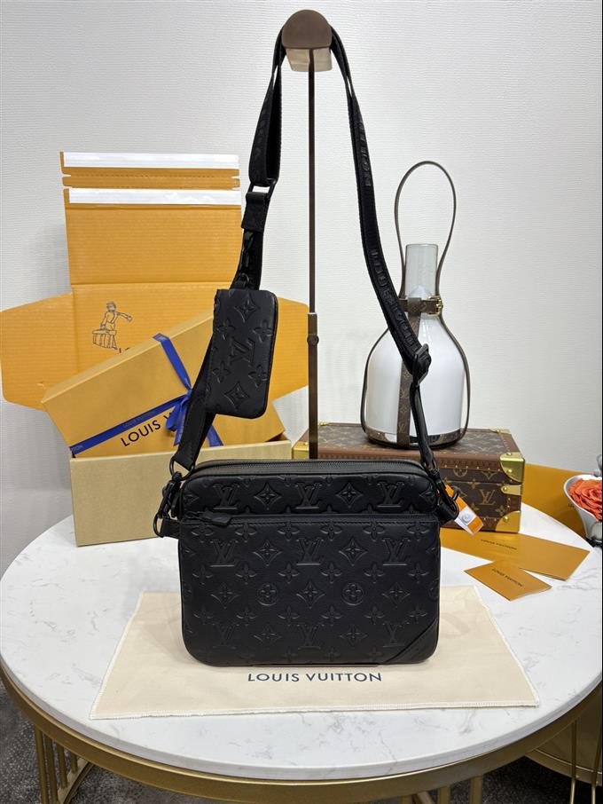 2025224M46602101732186