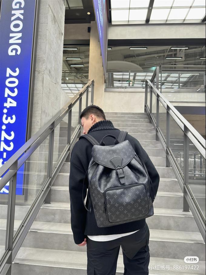 2025224M46683101736816