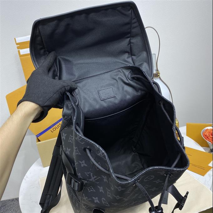 2025224M46792101725549