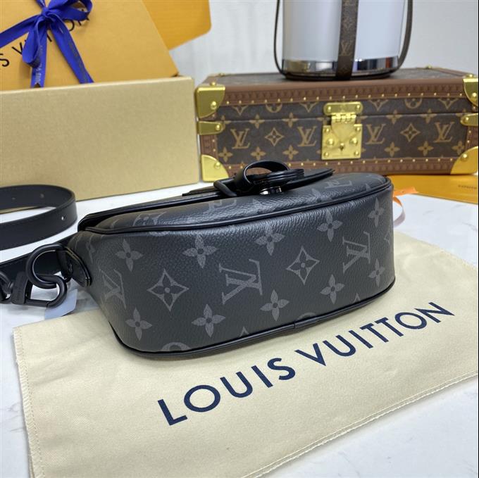 2025224M47060101727439