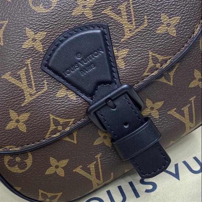 2025224M47060101727612