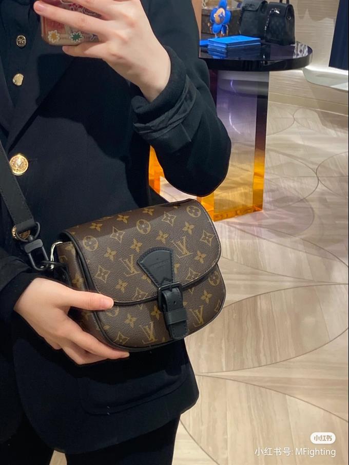 2025224M47060101744483