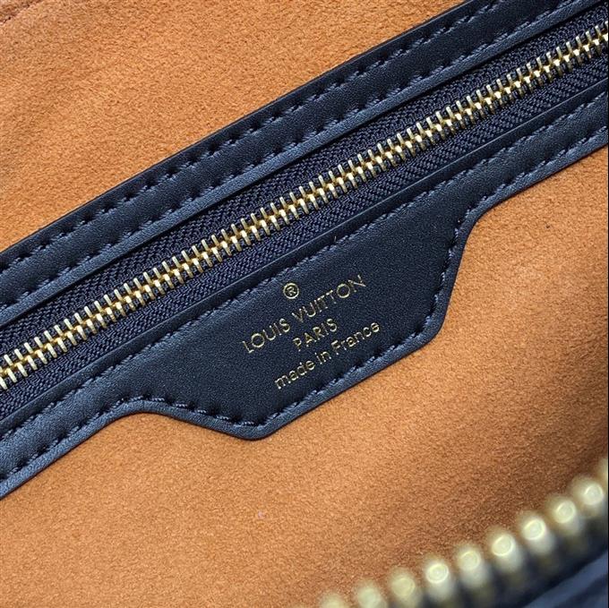 2025224M47186101725770