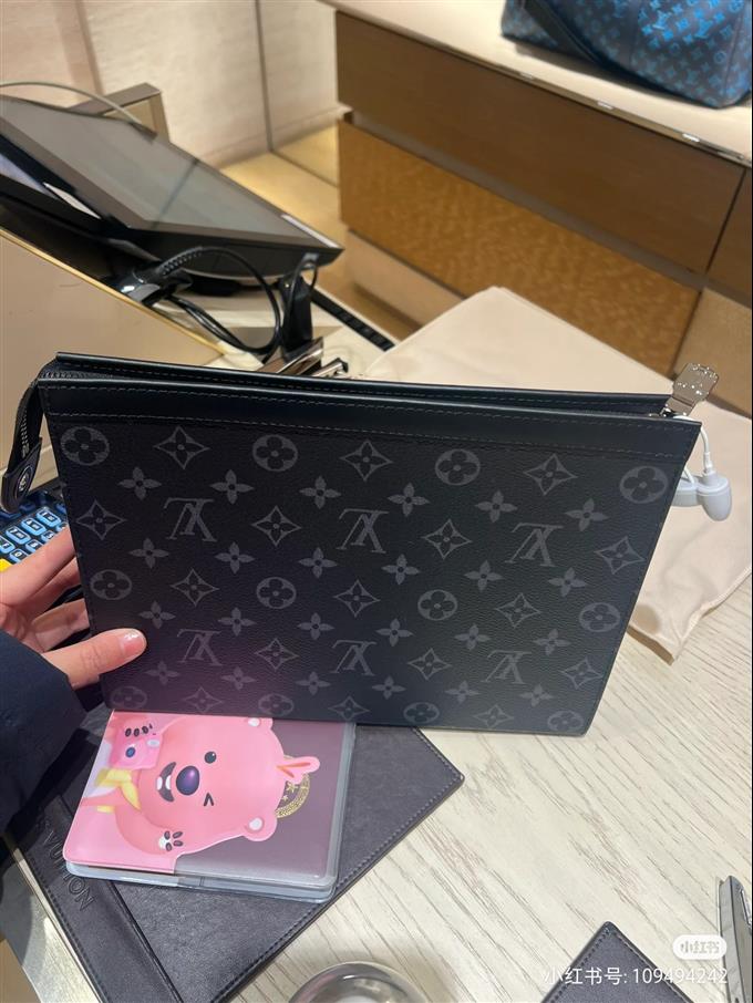 2025224M61692101749943