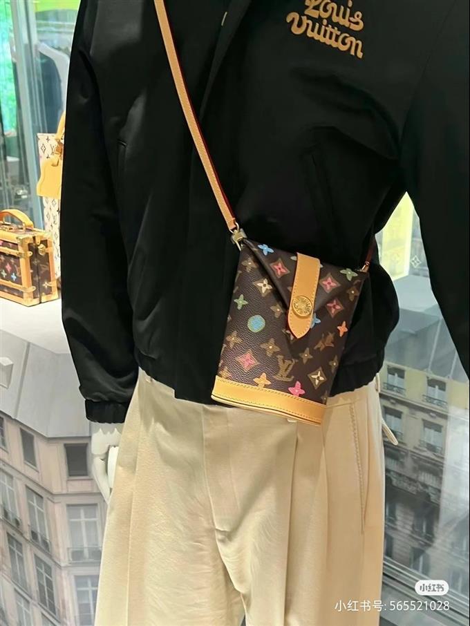 2025224M83344101738834