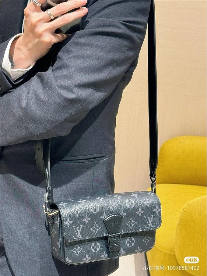 2025224M83567101750350