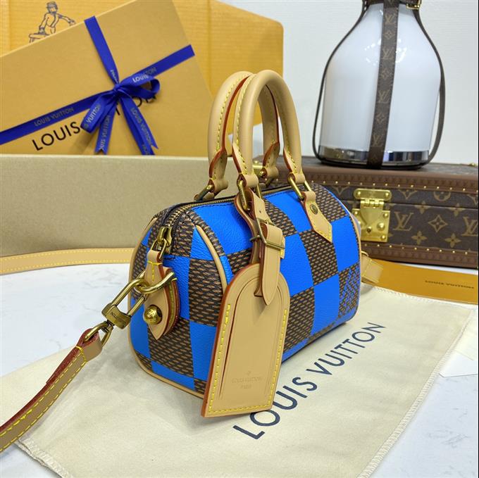 2025224N40611101731211