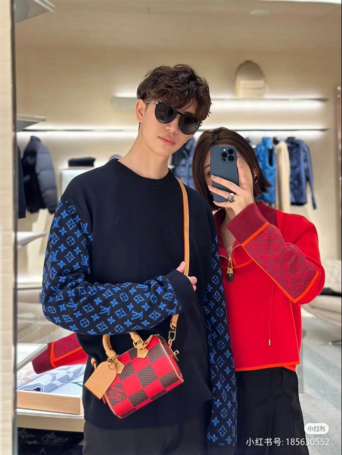 2025224N40611101735115