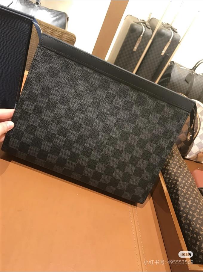 2025224N41696101740780